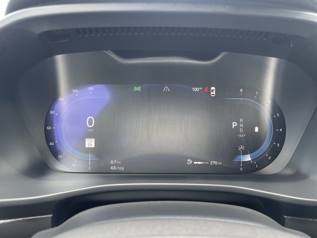 2024 Volvo XC40 Core photo 11