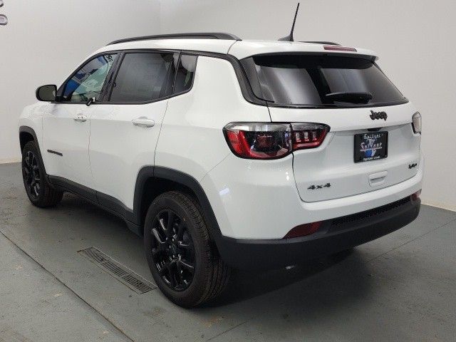 2025 Jeep Compass Latitude photo 20