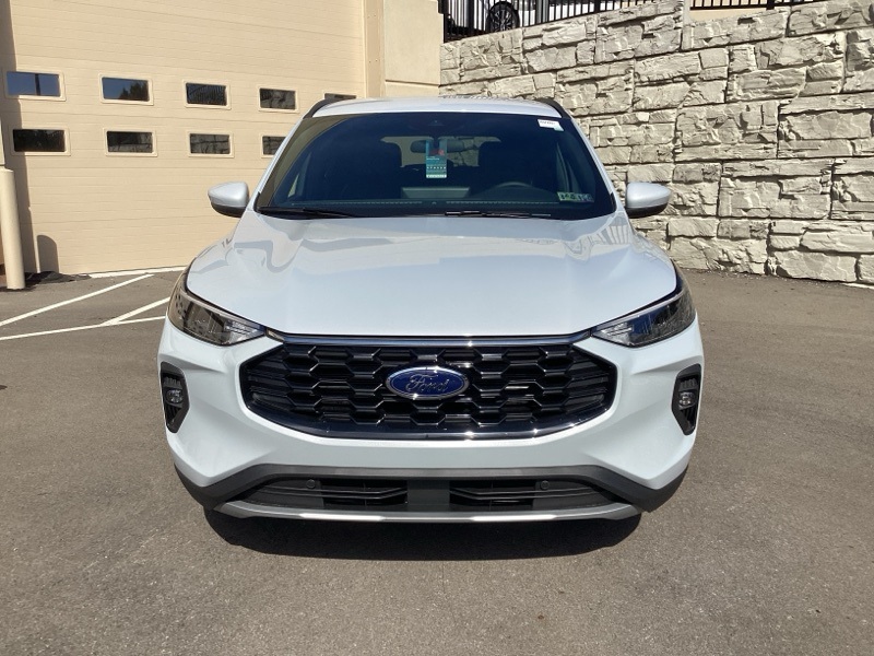 2026 Ford Escape Hybrid ST-Line Select photo 2