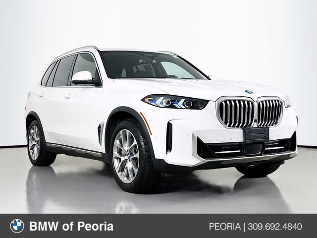 2024 BMW X5 50e's photo