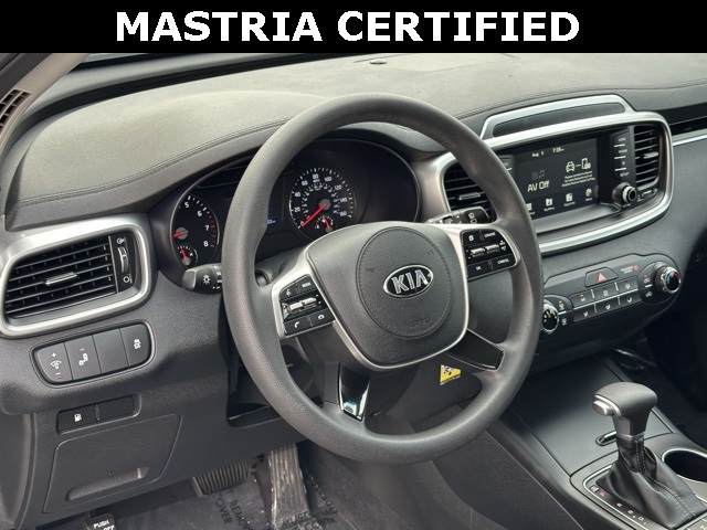2020 Kia Sorento LX photo 11