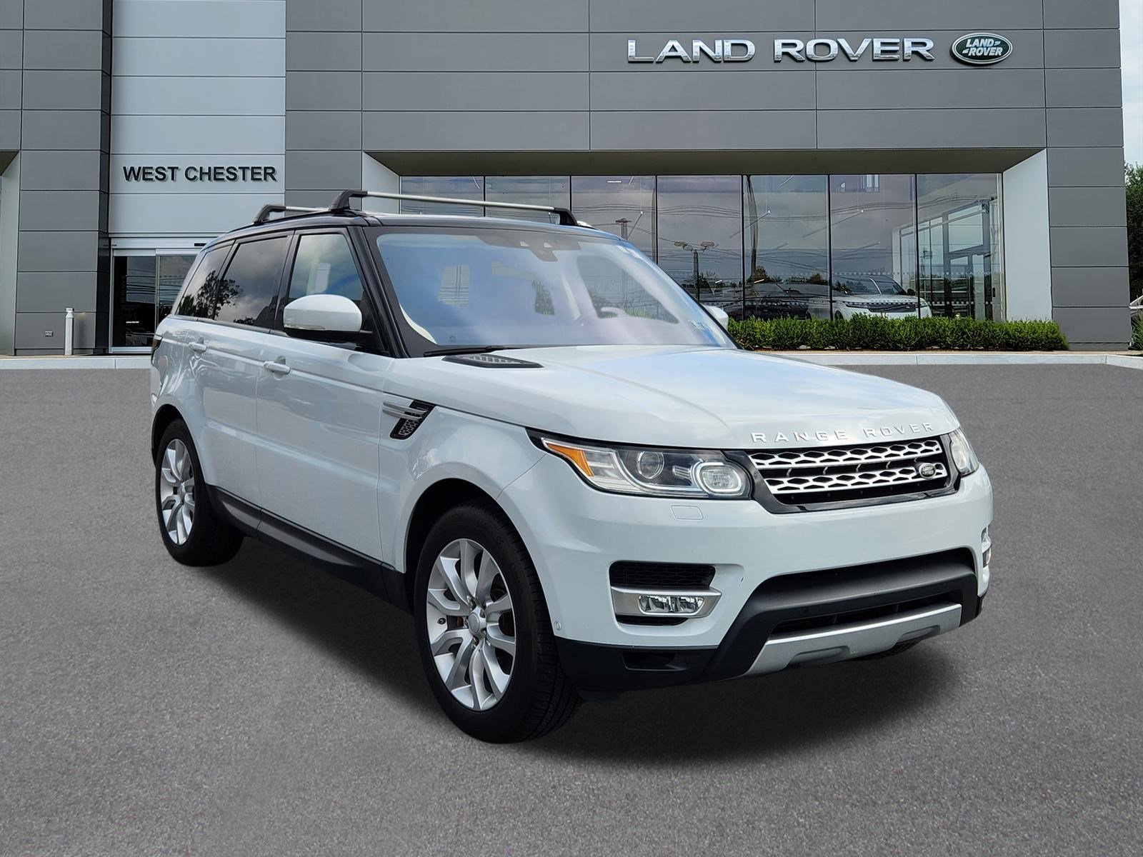 2017 Land Rover Range Rover Sport SuperCharged HSE photo 2