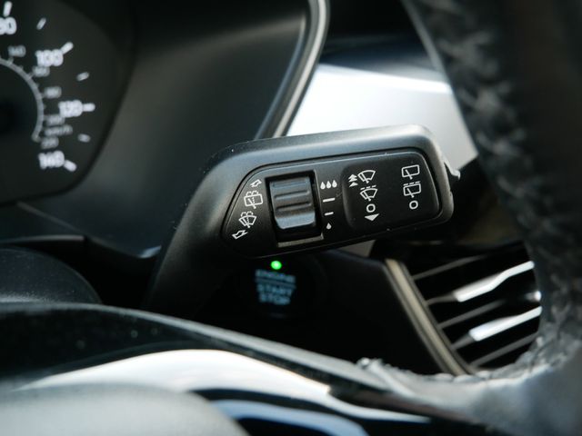 2022 Ford Escape SE photo 25