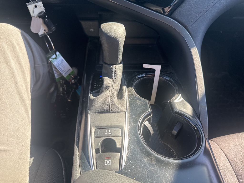 2020 Toyota Camry LE photo 8