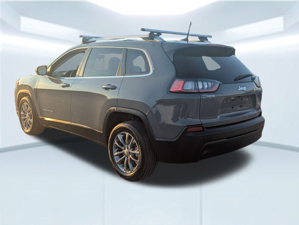 2020 Jeep Cherokee Latitude photo 2