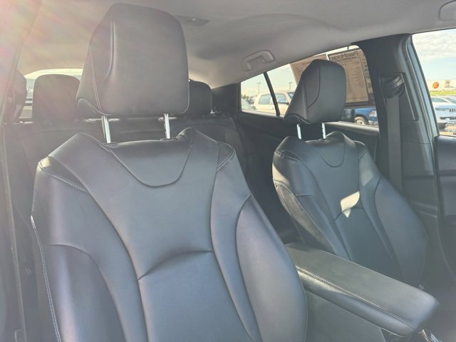 2018 Toyota Prius Two photo 9