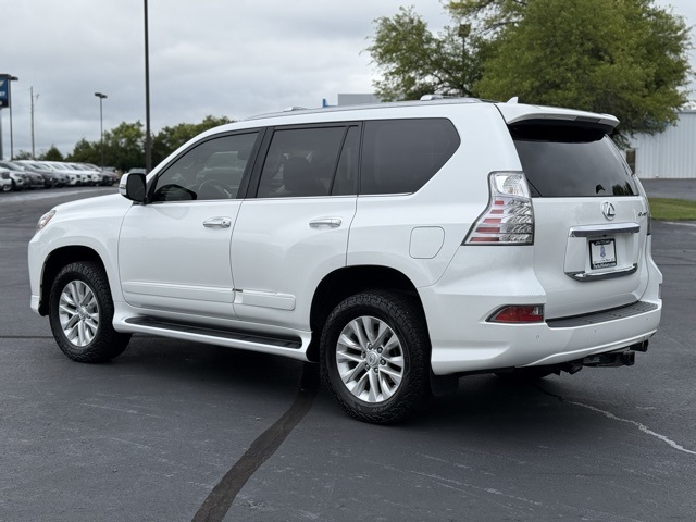 2015 Lexus GX 460 photo 4