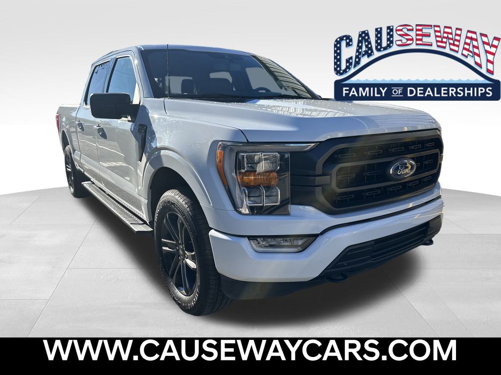 2022 Ford F-150 XLT's photo