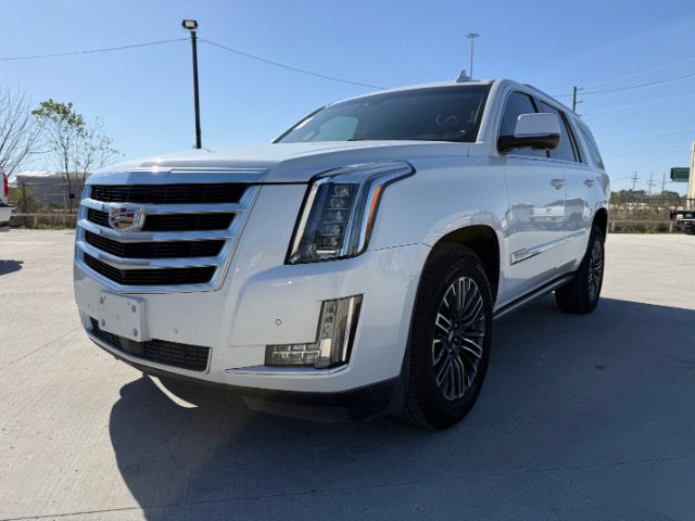 2016 Cadillac Escalade Premium's photo