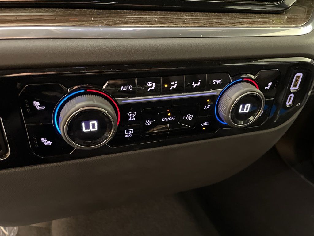 2025 Chevrolet Silverado 1500 LT photo 33