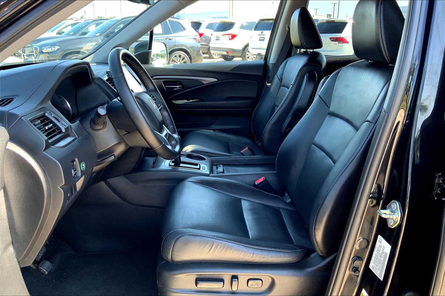 2020 Honda Pilot EX-L photo 7
