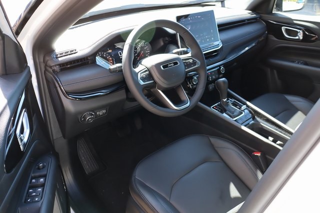 2026 Jeep Compass Limited Altitude photo 9