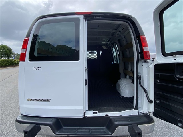 2024 Chevrolet Express 2500 Work Van Cargo photo 5