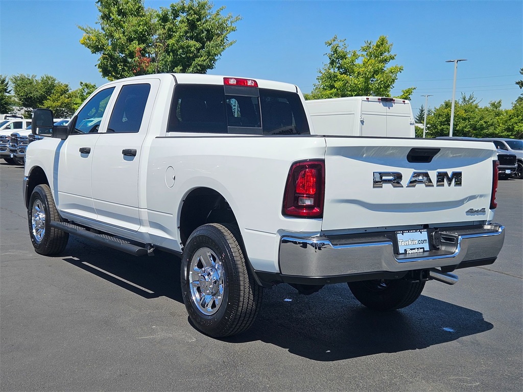 2025 Ram 2500 Tradesman photo 4