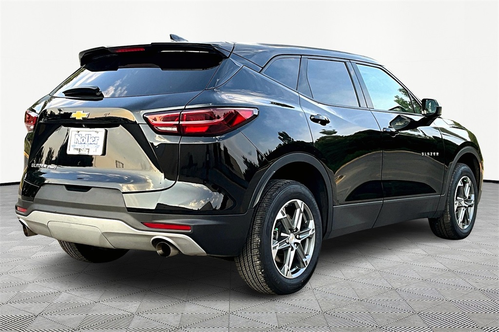 Used 2023 Chevrolet Blazer 2LT with VIN 3GNKBHR45PS222003 for sale in Kansas City