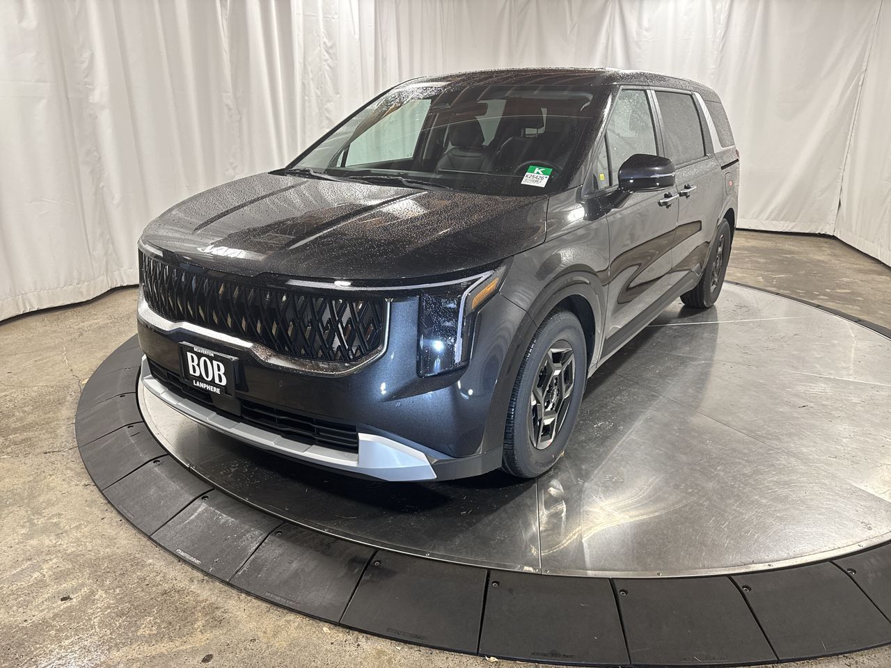 2026 Kia Carnival LXS's photo