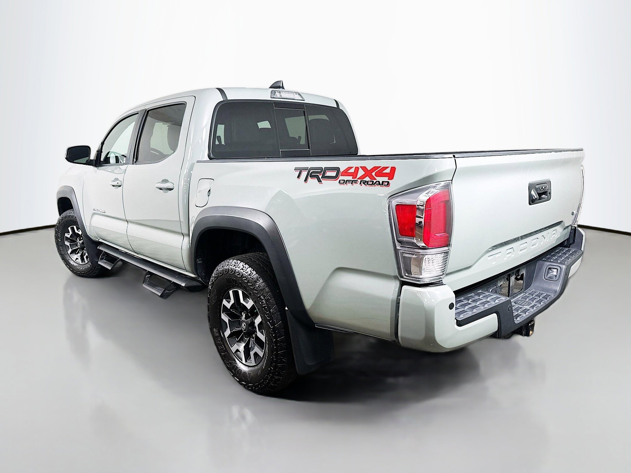 2023 Toyota Tacoma TRD Off-Road 4x4 photo 5