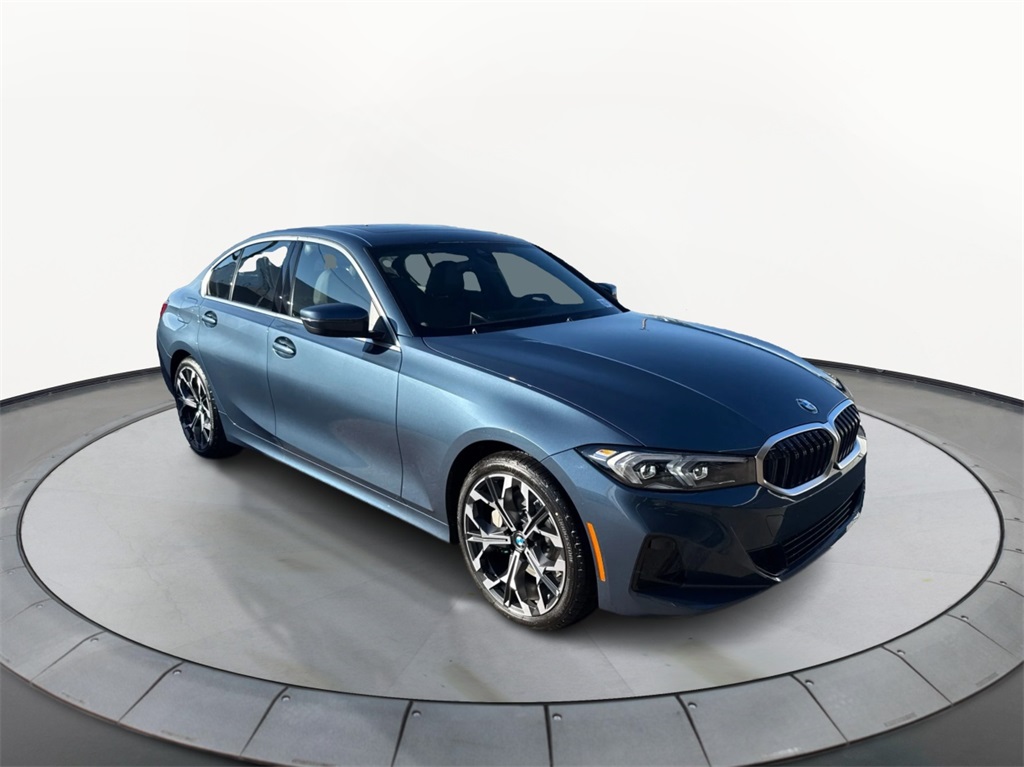 2026 BMW 3 Series 330i's photo