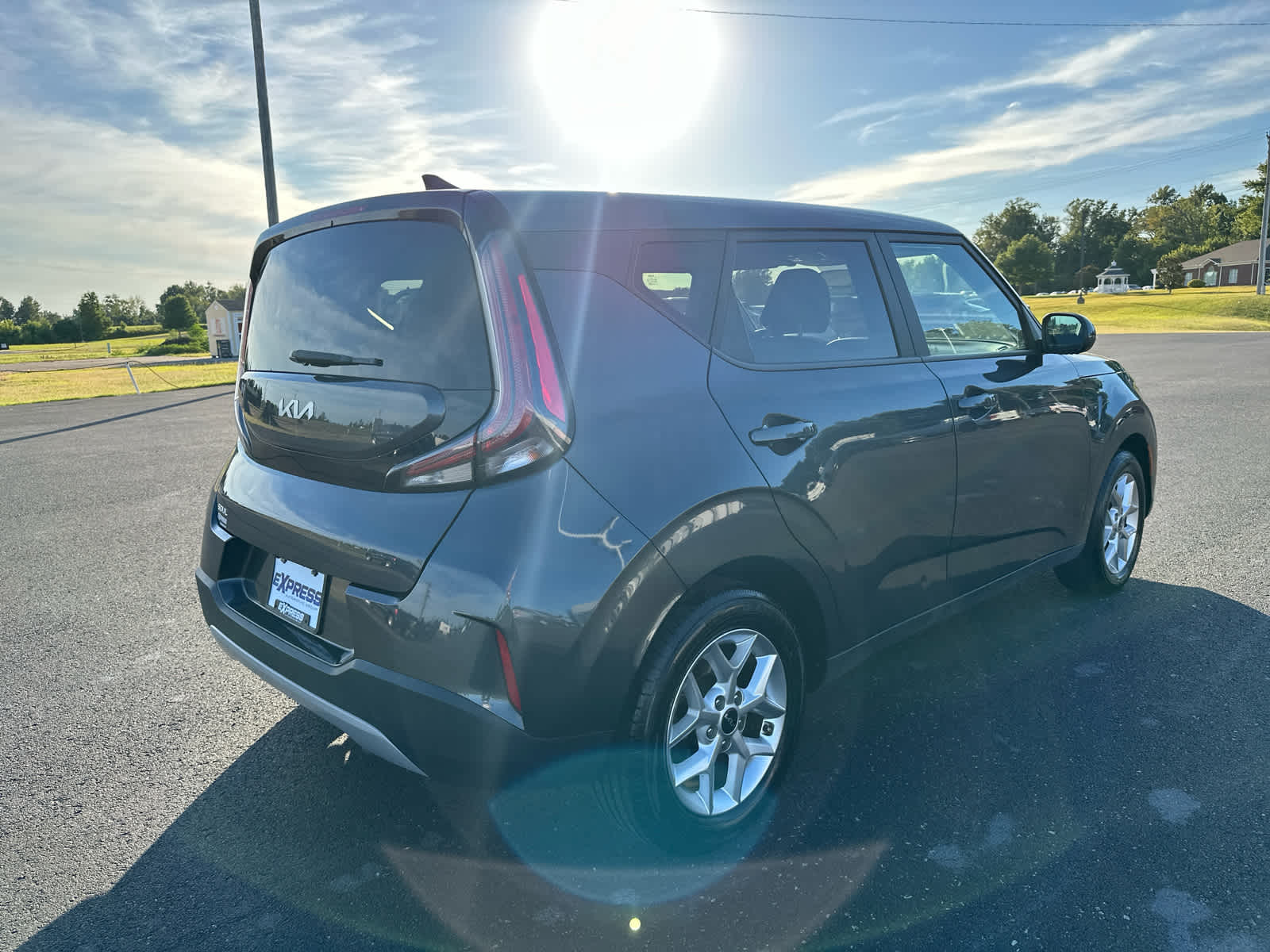 2023 Kia Soul LX photo 3