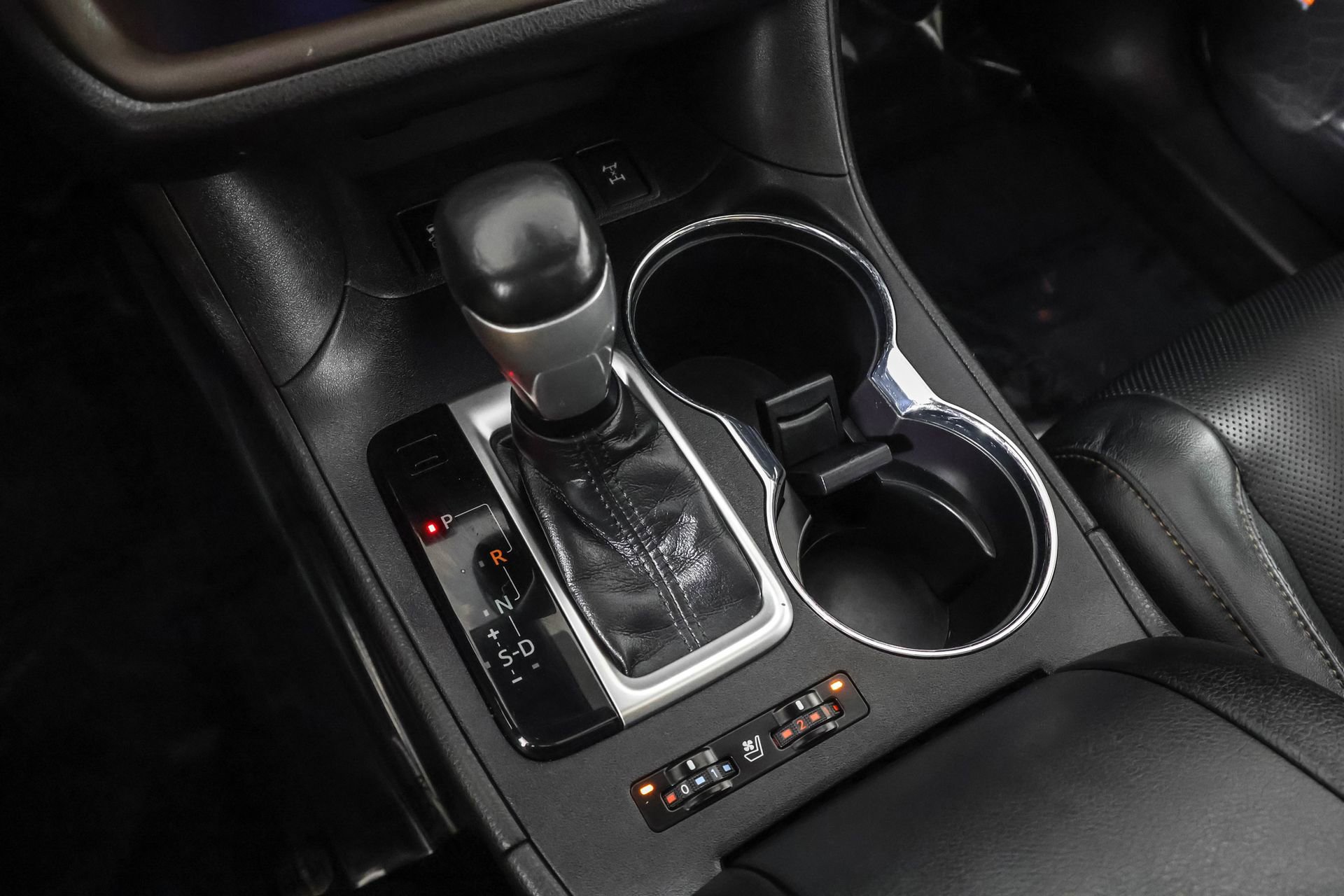 2019 Toyota Highlander Limited photo 22
