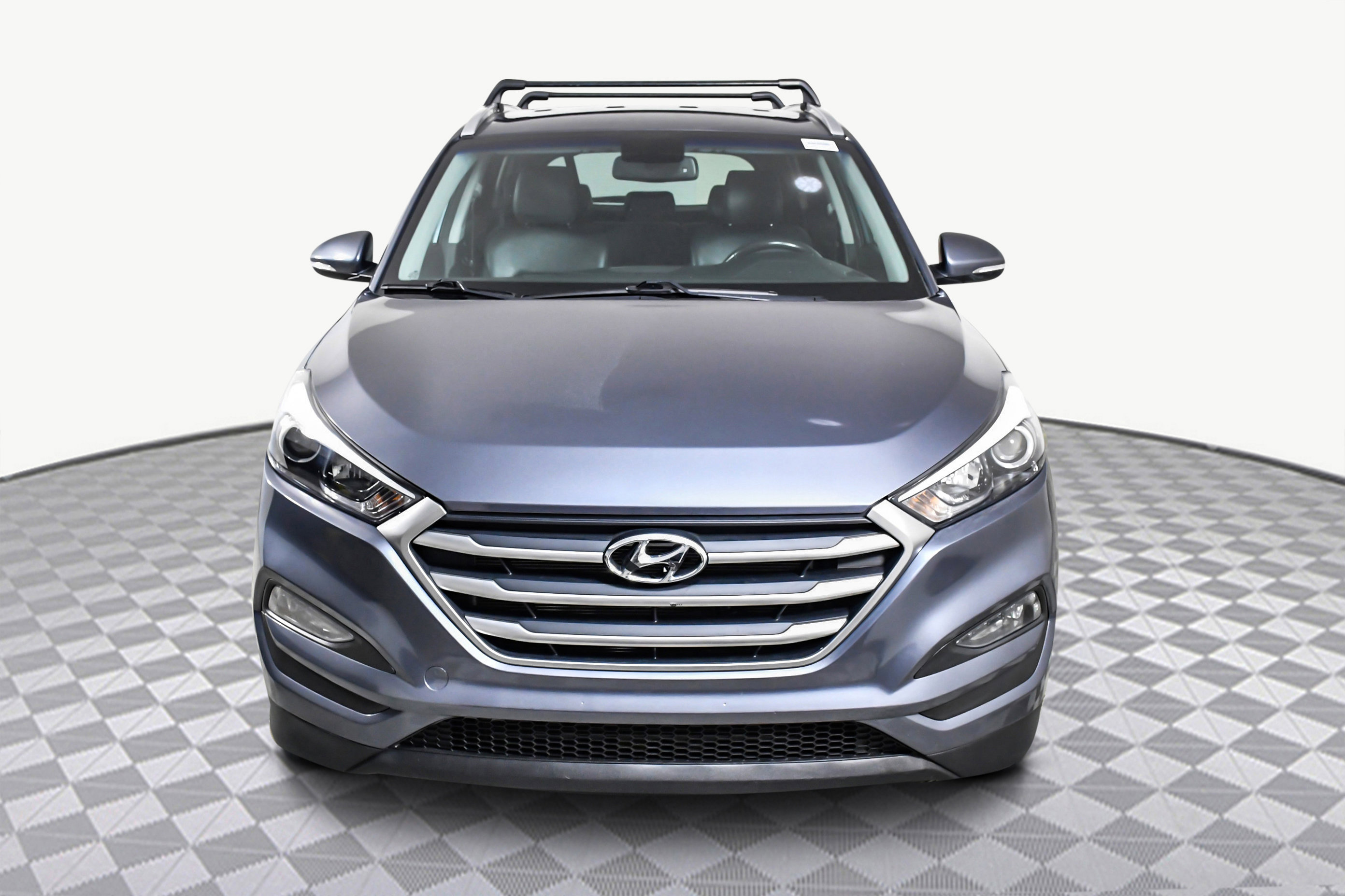 2017 Hyundai Tucson SE Plus Sport photo 2