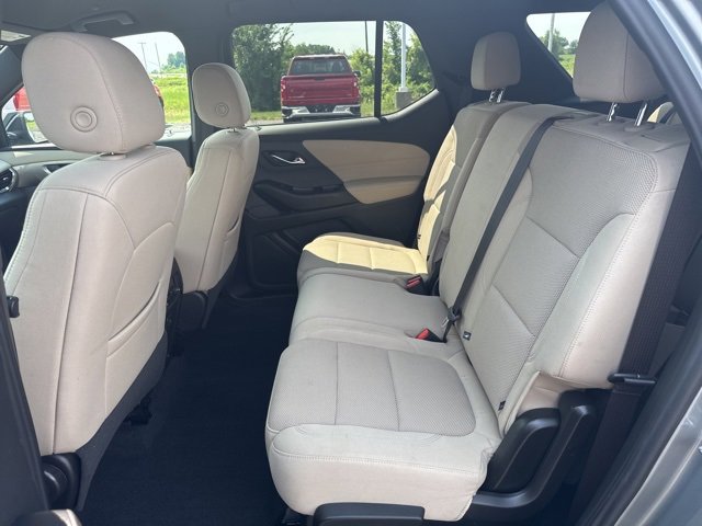 2023 Chevrolet Traverse LS photo 14