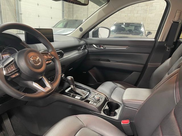 2025 Mazda CX-5 2.5 S Carbon photo 9