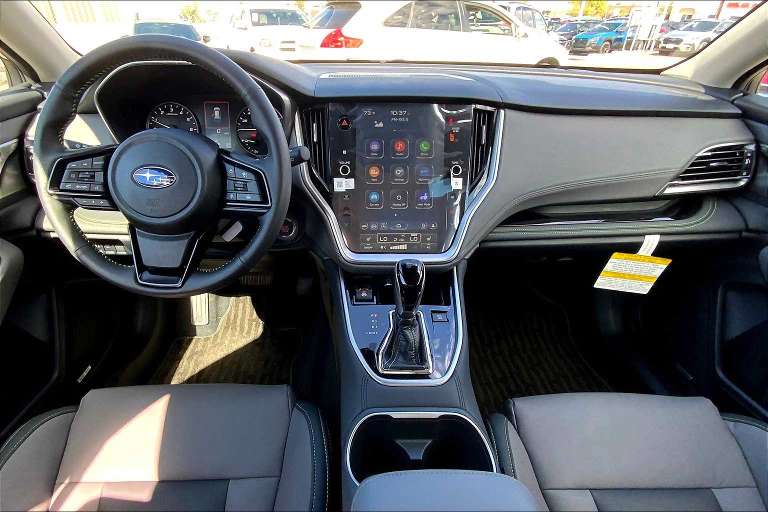 2025 Subaru Outback Onyx Edition XT photo 5