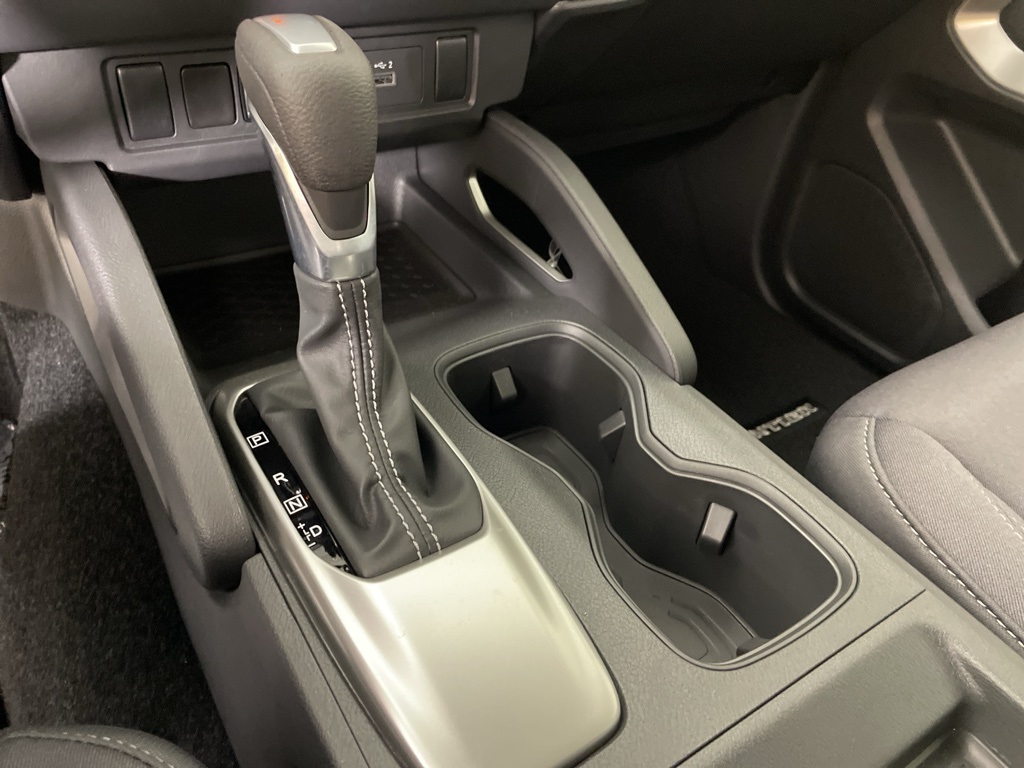 2025 Nissan Frontier Crew Cab SV photo 30