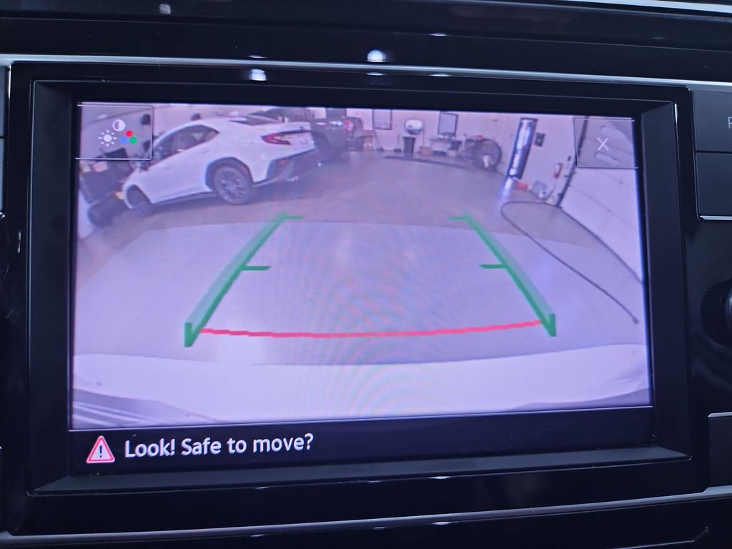 2023 Volkswagen Tiguan S photo 18