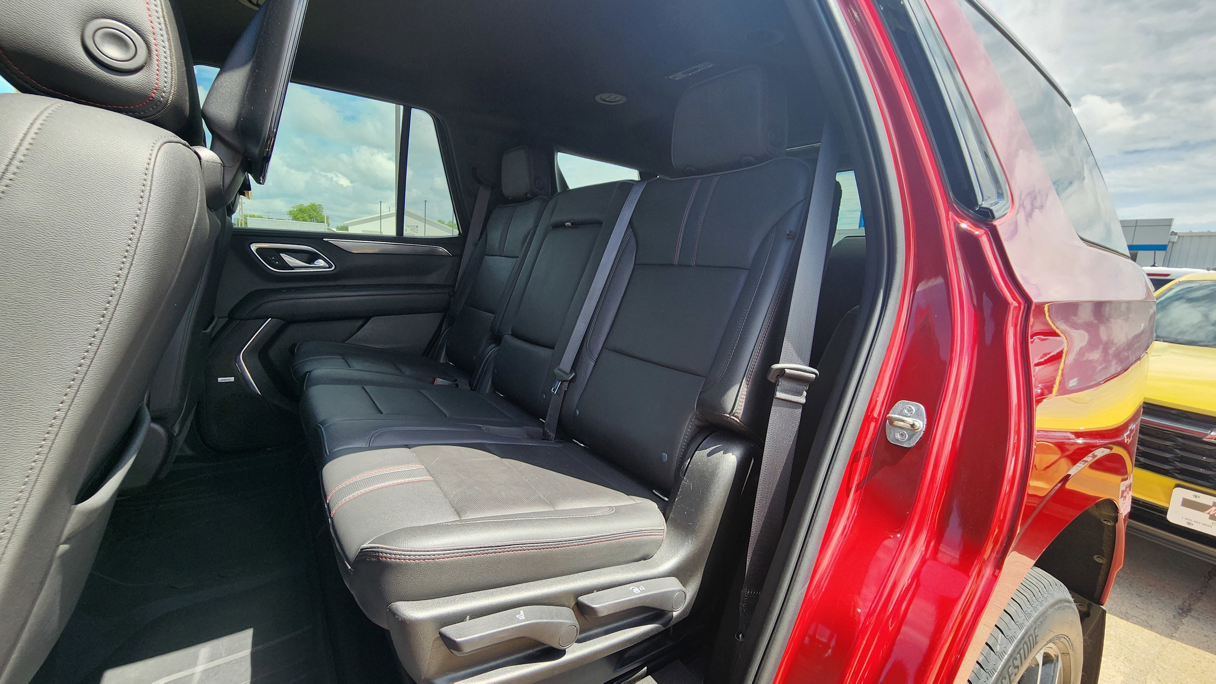 2021 Chevrolet Tahoe RST photo 8