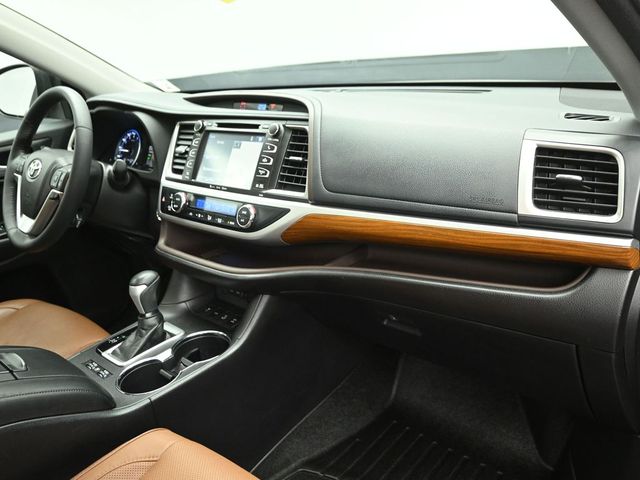 2018 TOYOTA HIGHLANDER - Image 28