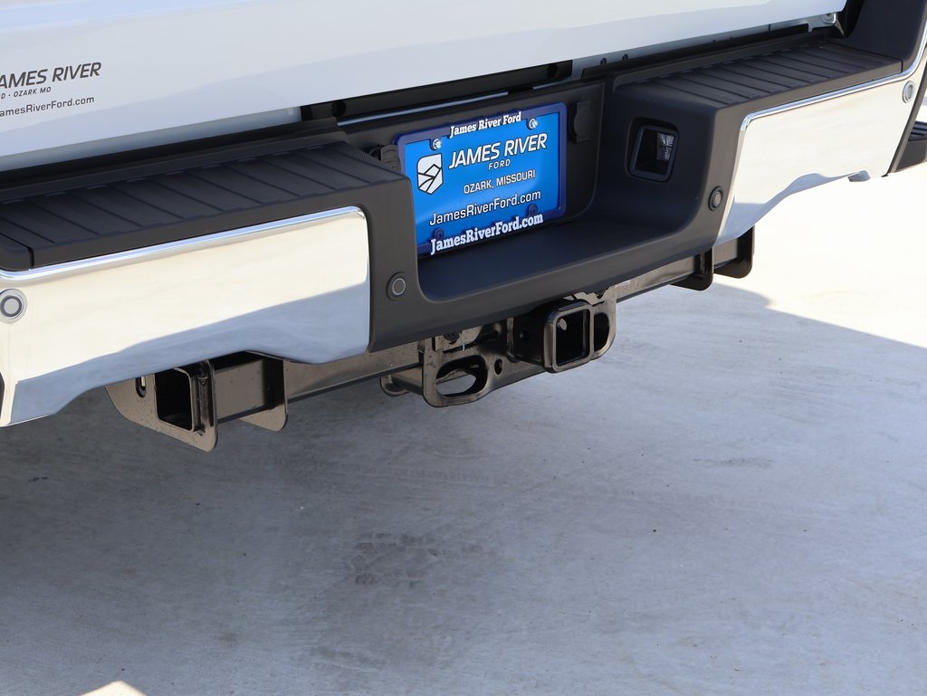 2025 Ford F-250 Lariat photo 4