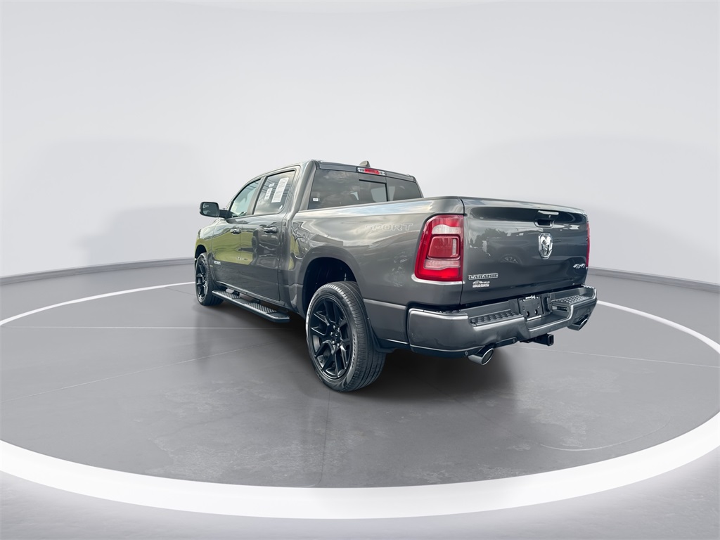 2023 Ram 1500 Laramie photo 3
