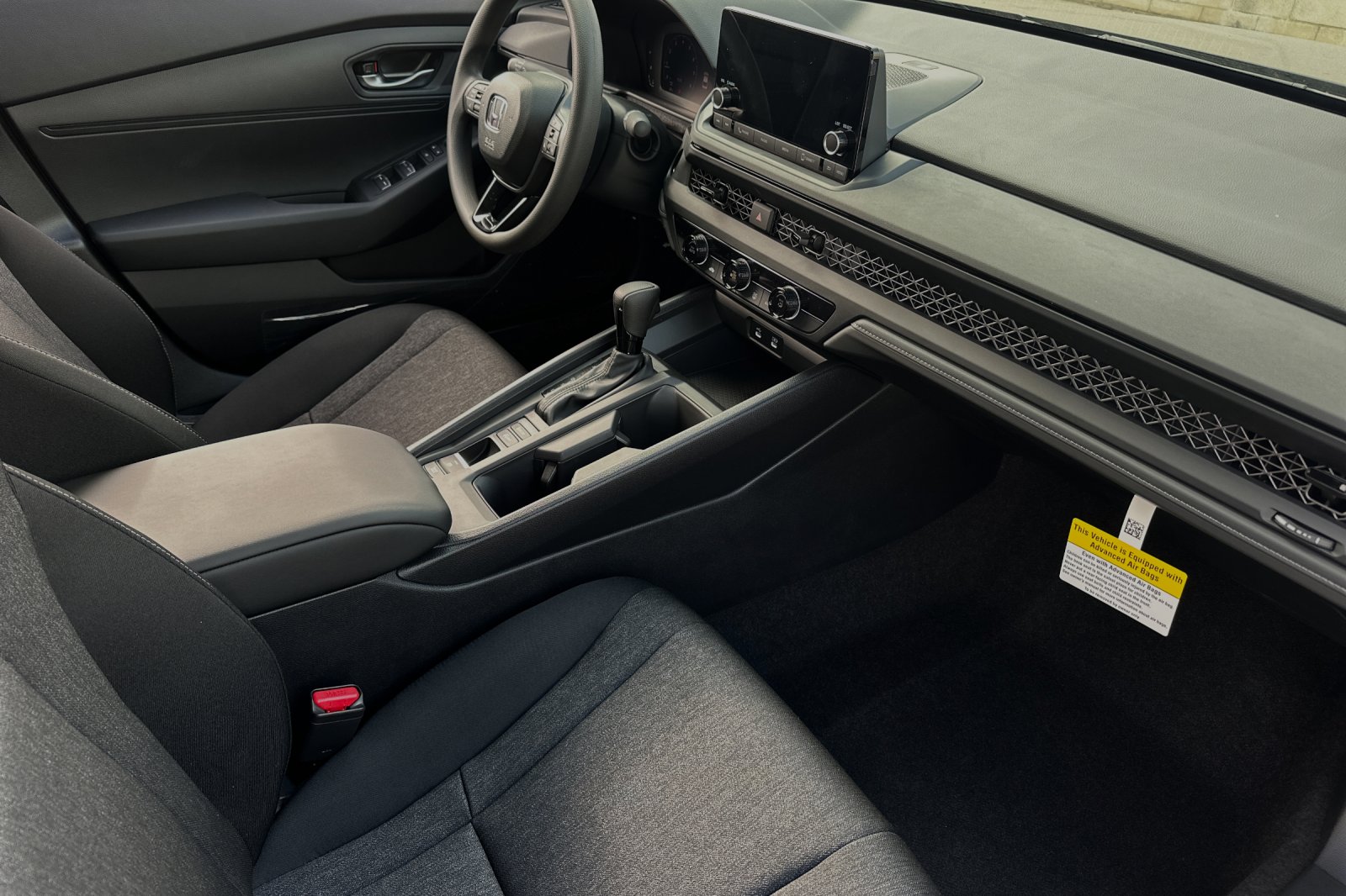 2025 Honda Accord LX photo 15