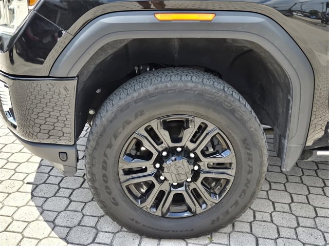 2023 Gmc Sierra 3500 HD Denali photo 3