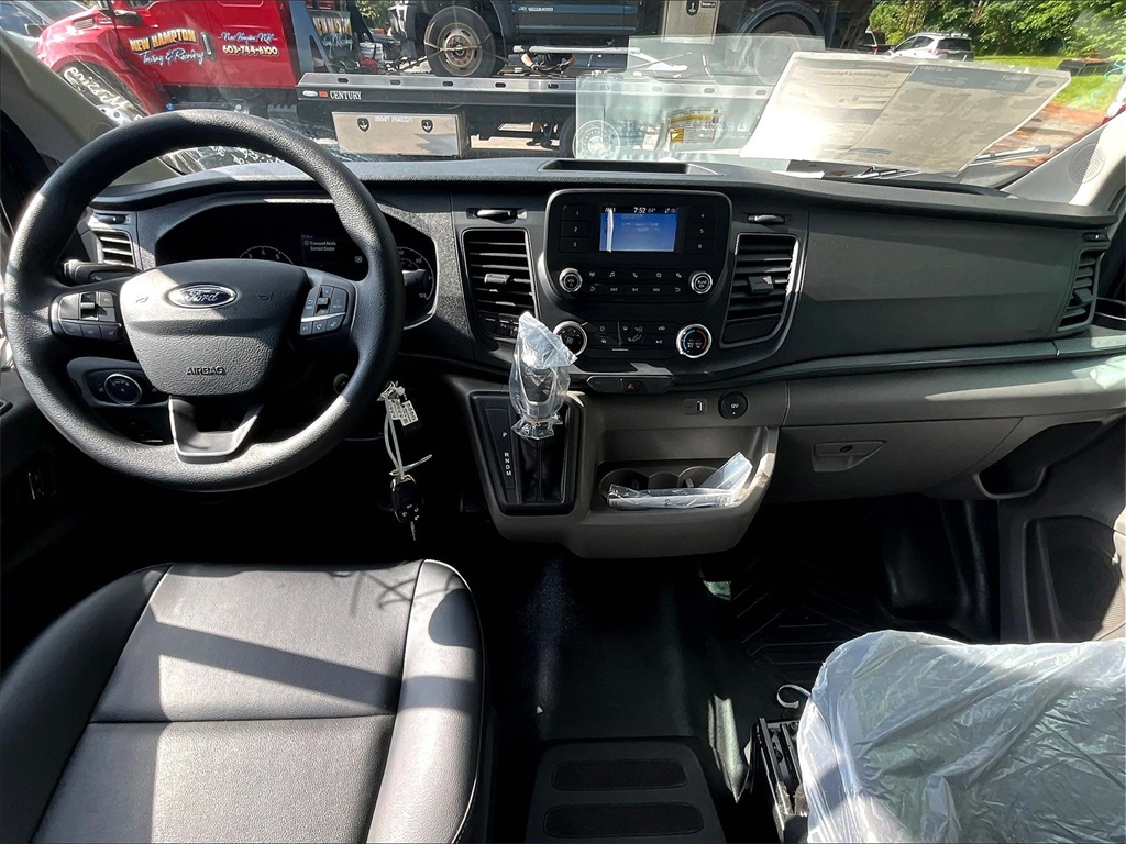 2025 Ford Transit photo 5