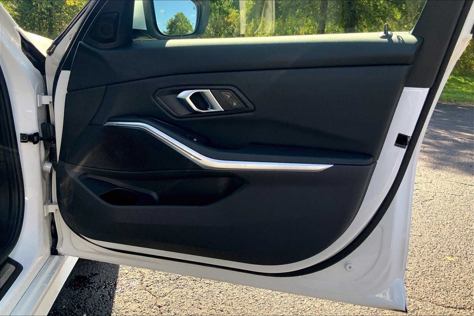 2025 Bmw 330i photo 23