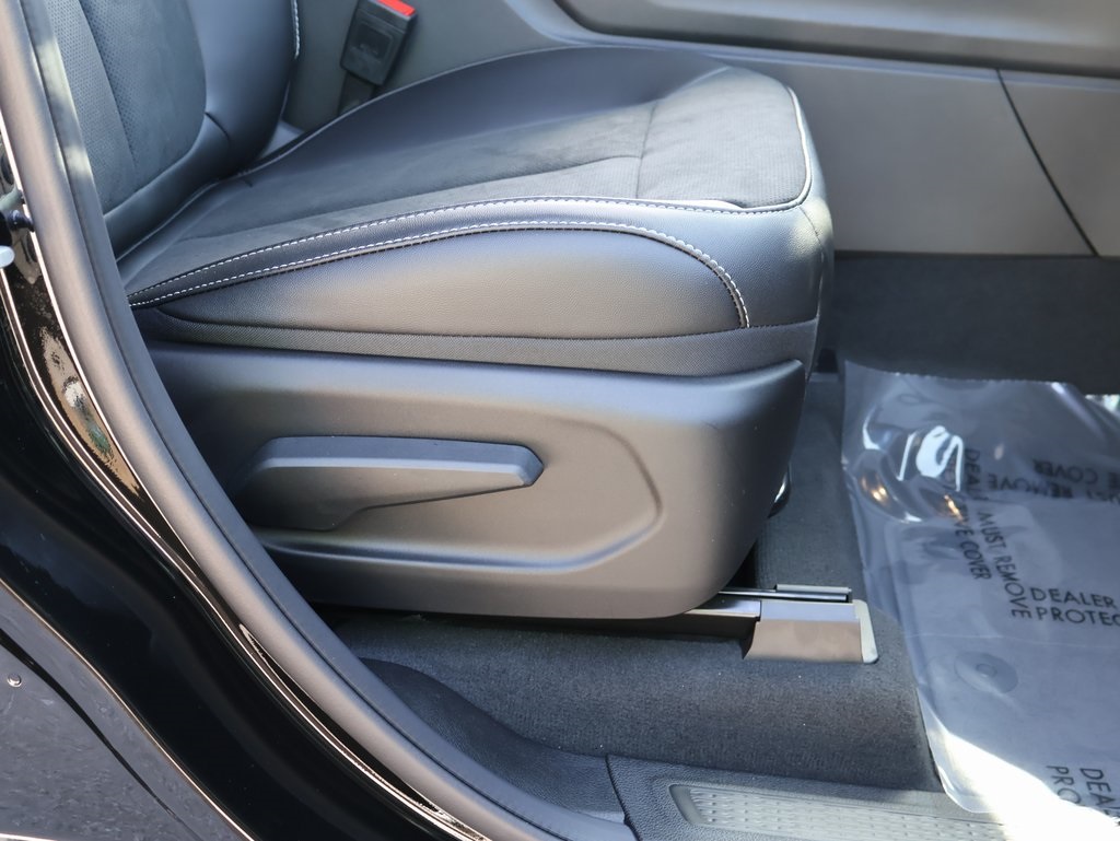 2025 Jeep Grand Cherokee Altitude X photo 10