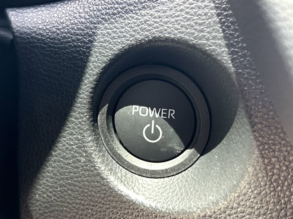 2025 Toyota Corolla Cross Hybrid S photo 25
