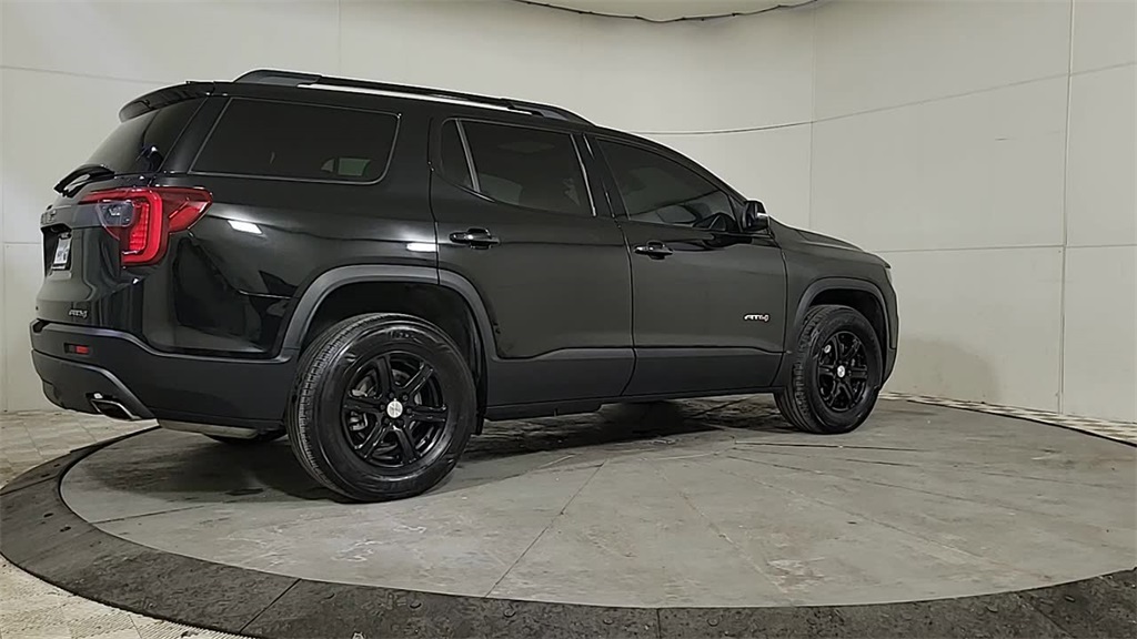 2023 GMC ACADIA - Image 6