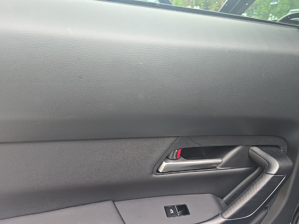 2025 Mazda CX-50 2.5 Select photo 21