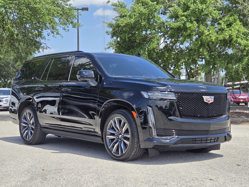 2023 Cadillac Escalade Sport photo 7