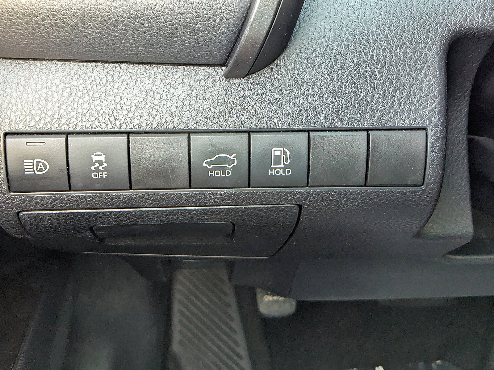 2021 Toyota Camry SE photo 18