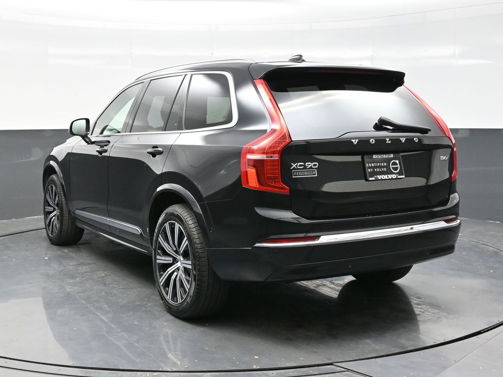 2025 Volvo XC90 Plus photo 3