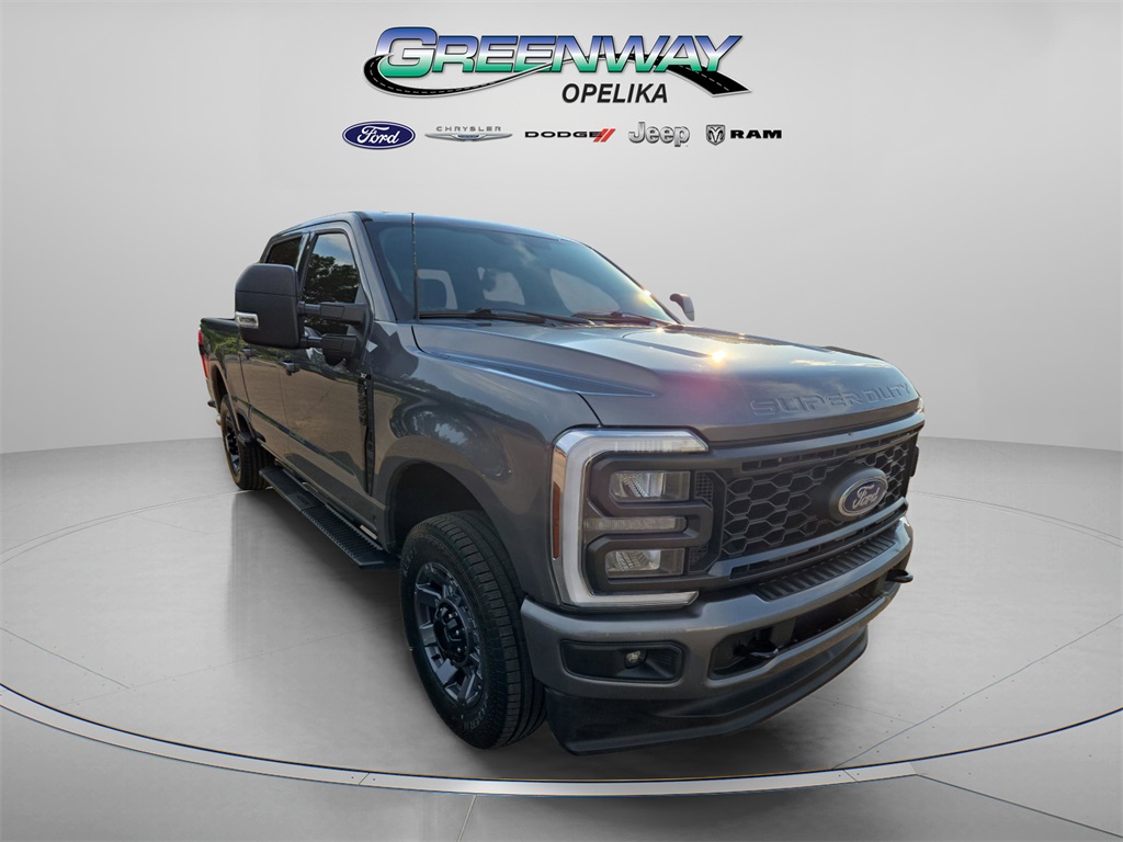 2024 Ford F-250 Super Duty XL's photo