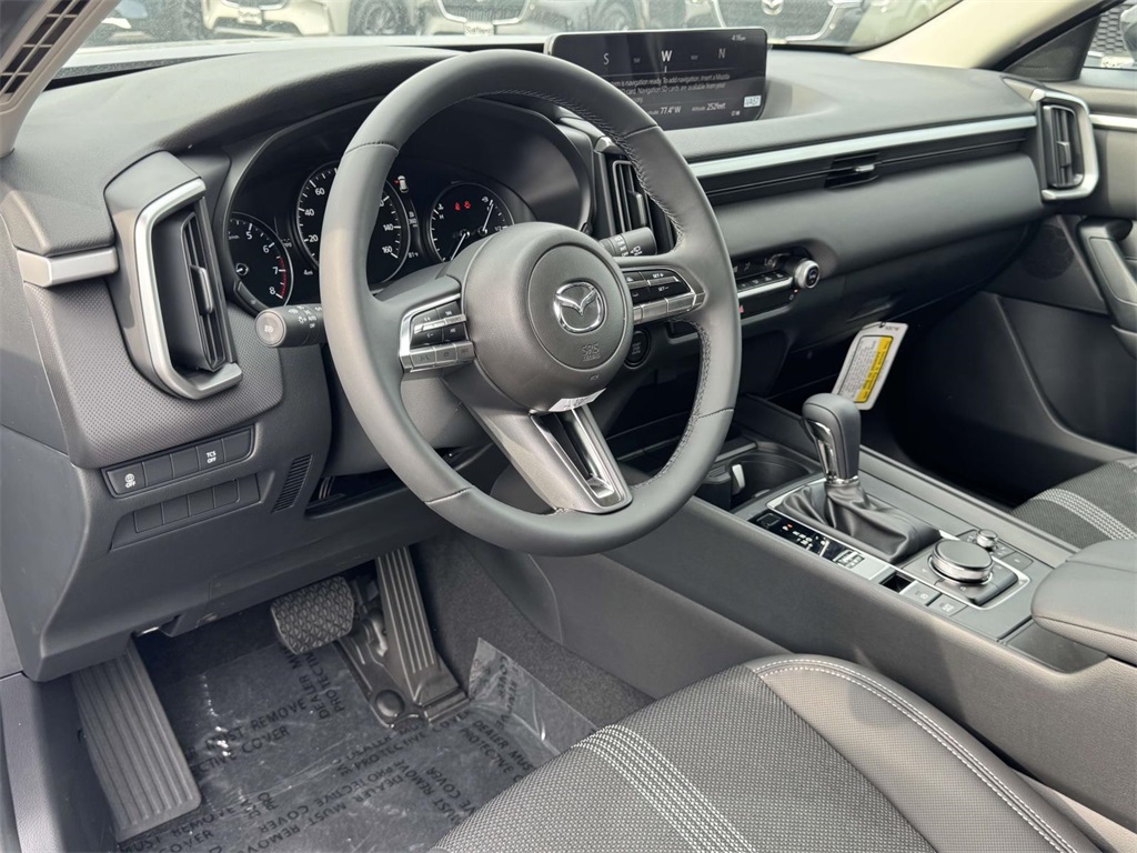 2025 Mazda CX-50 2.5 Select photo 2