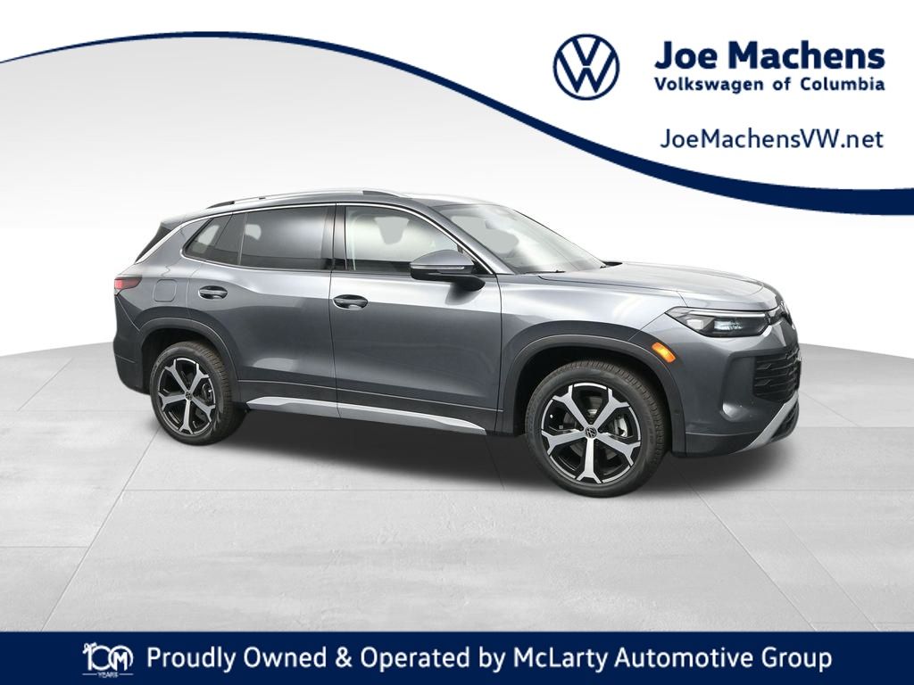 2025 Volkswagen Tiguan SE's photo