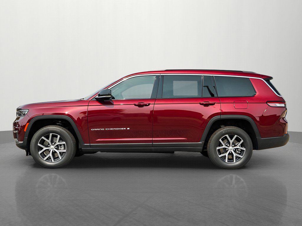 2025 Jeep Grand Cherokee Limited photo 3