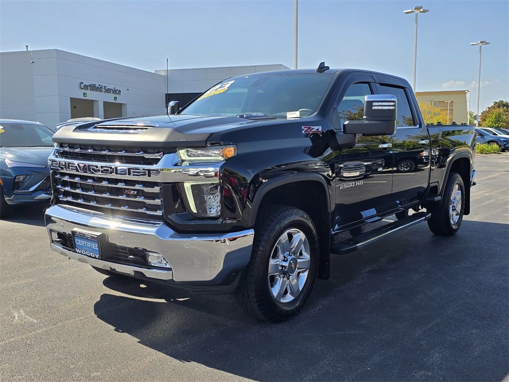 2023 Chevrolet Silverado 2500HD LTZ photo 3